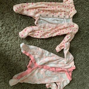 2 NB Onesies